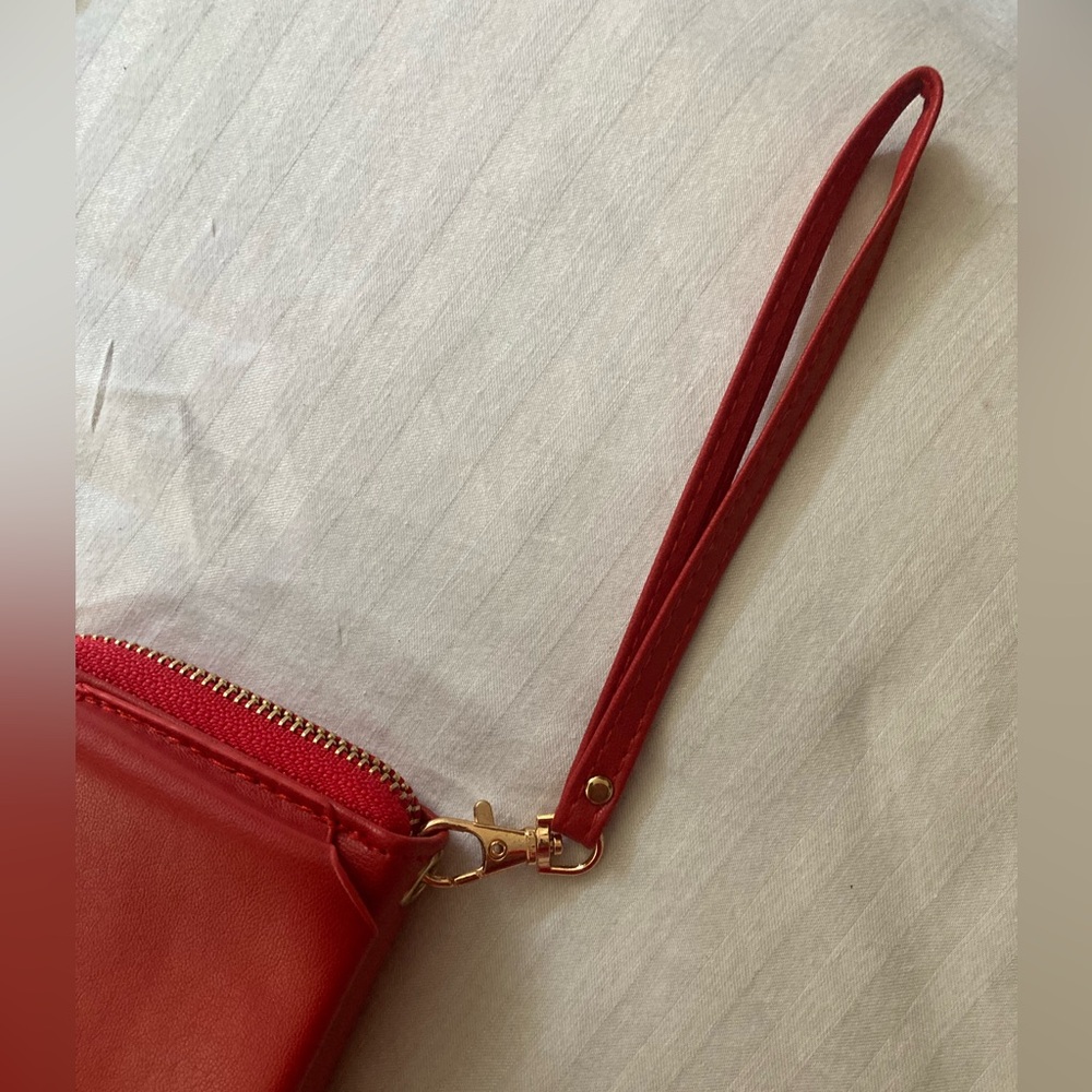 Badgley Mischka Red Studded Women's Wallet New With Tags - Picture 4 of 10